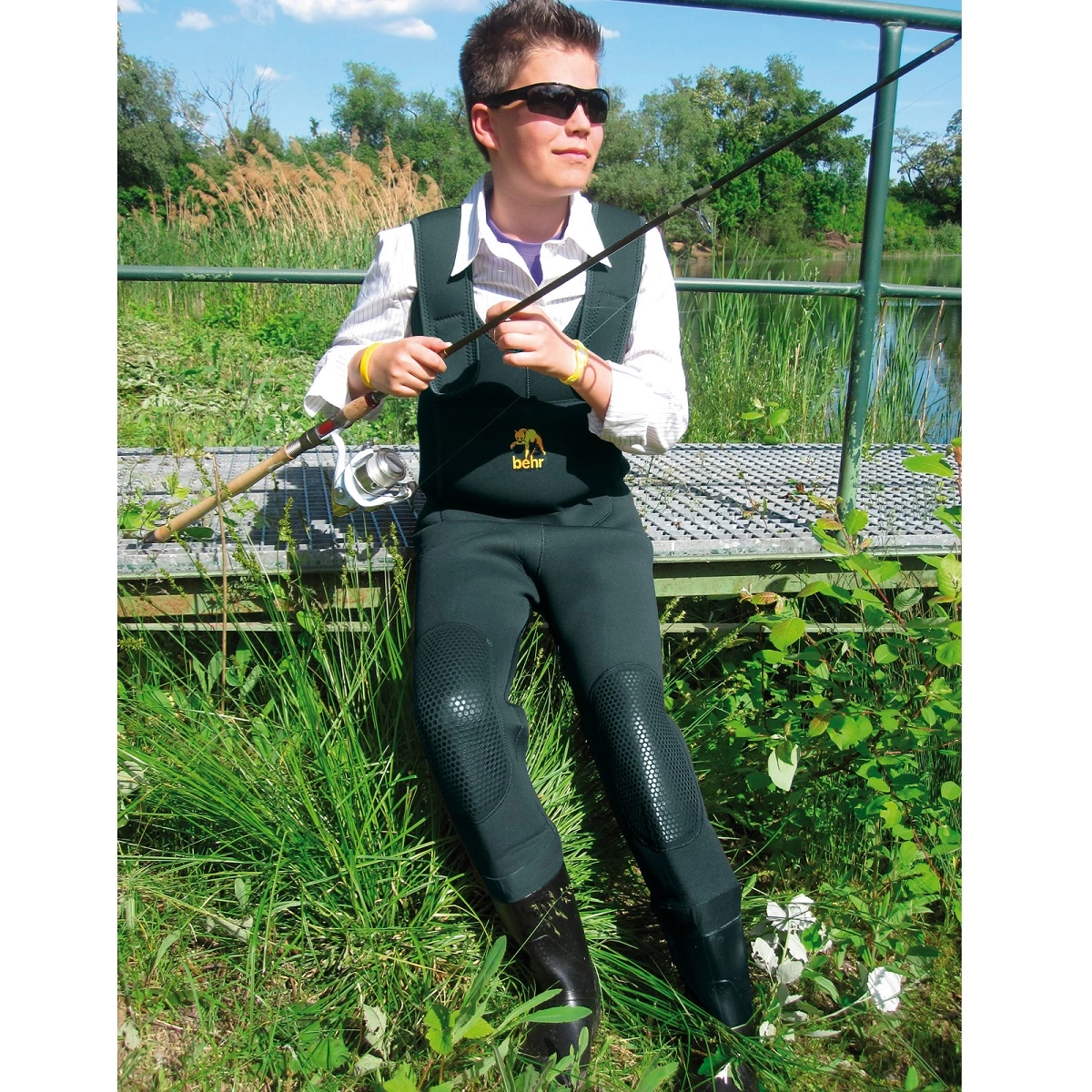 Behr Neoprene Waders 4mm Kids 1 Behr Neoprene Waders 4mm Kids