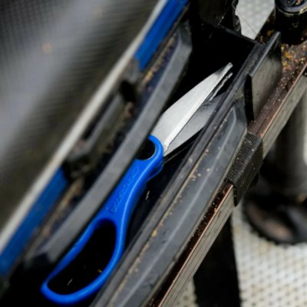 Cresta Double Blade Wormchopper 2 Cresta Double Blade Wormchopper - Image 2